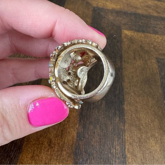 Forever21 Statement Butterfly and Floral Multicolor Ring - Size 7 - Picture 5 of 5